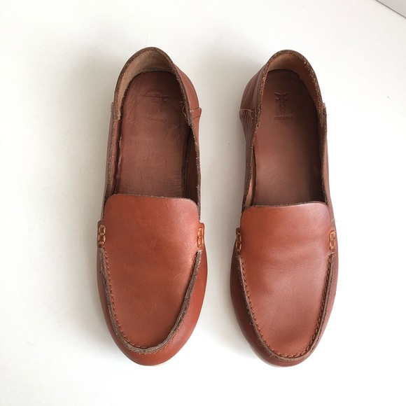 Frye Shoes - FRYE Sedona Venetian Cognac Loafer 7M